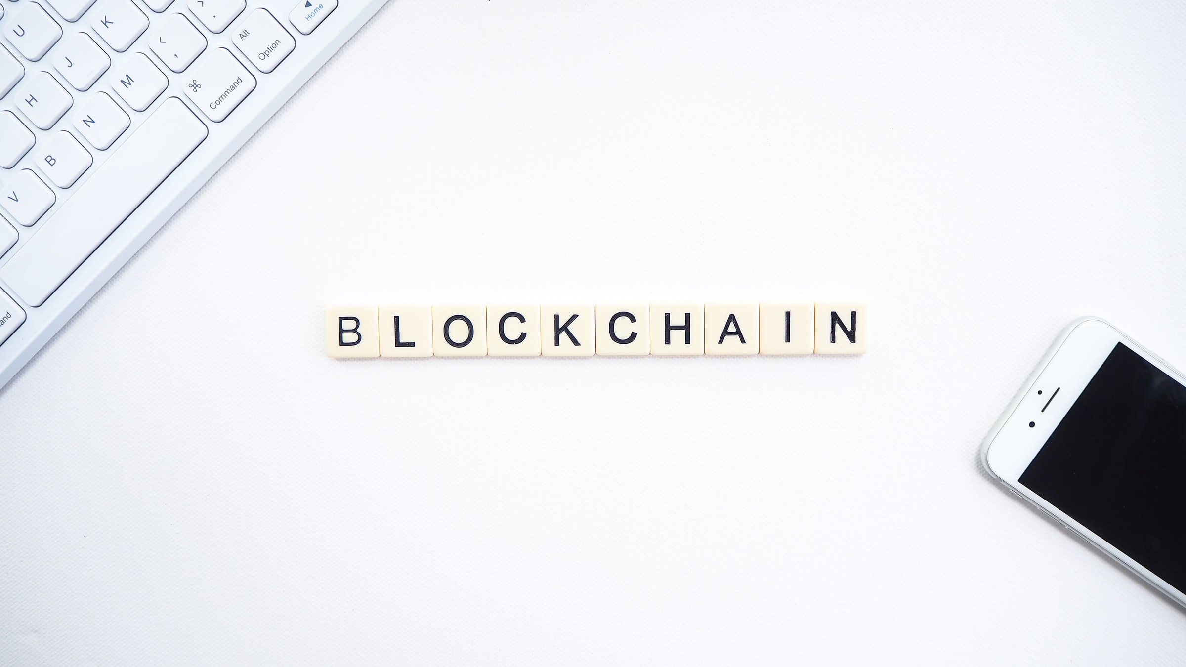 Smart Contracts and blockchain