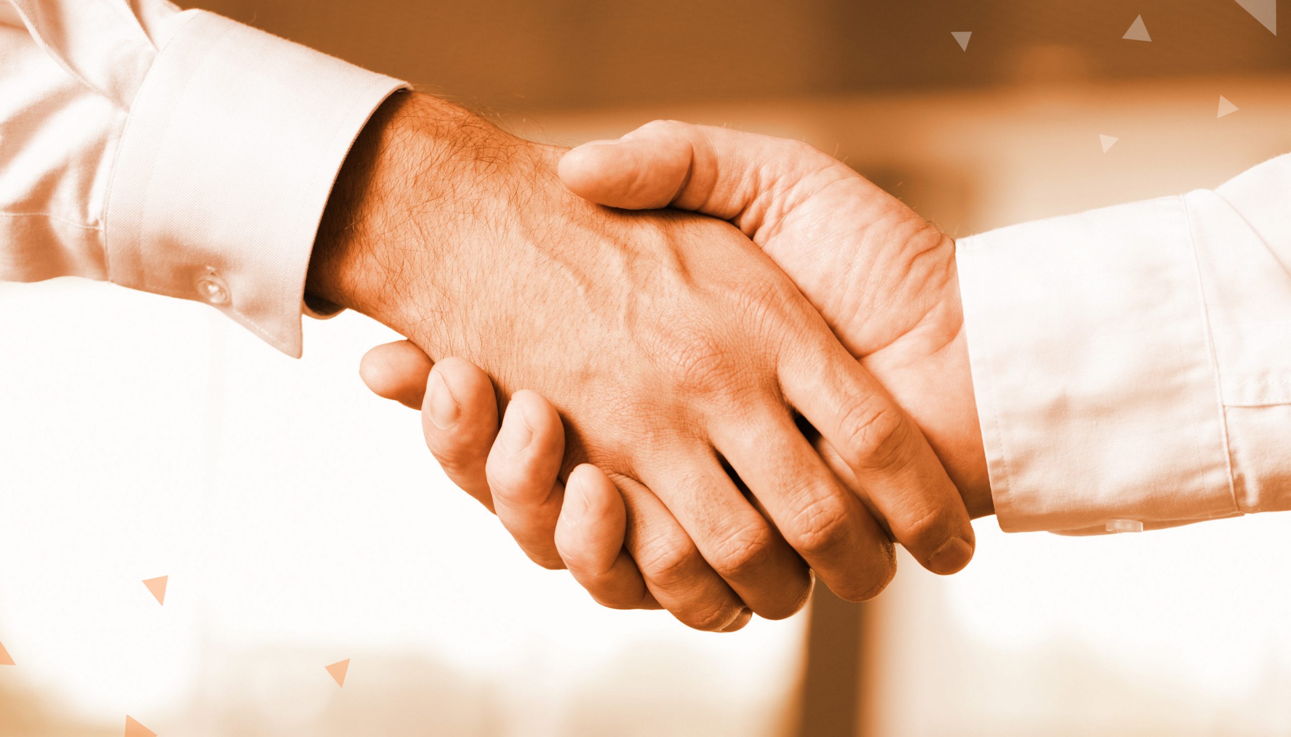 Managing the uncertainty in contracts with a shared approach